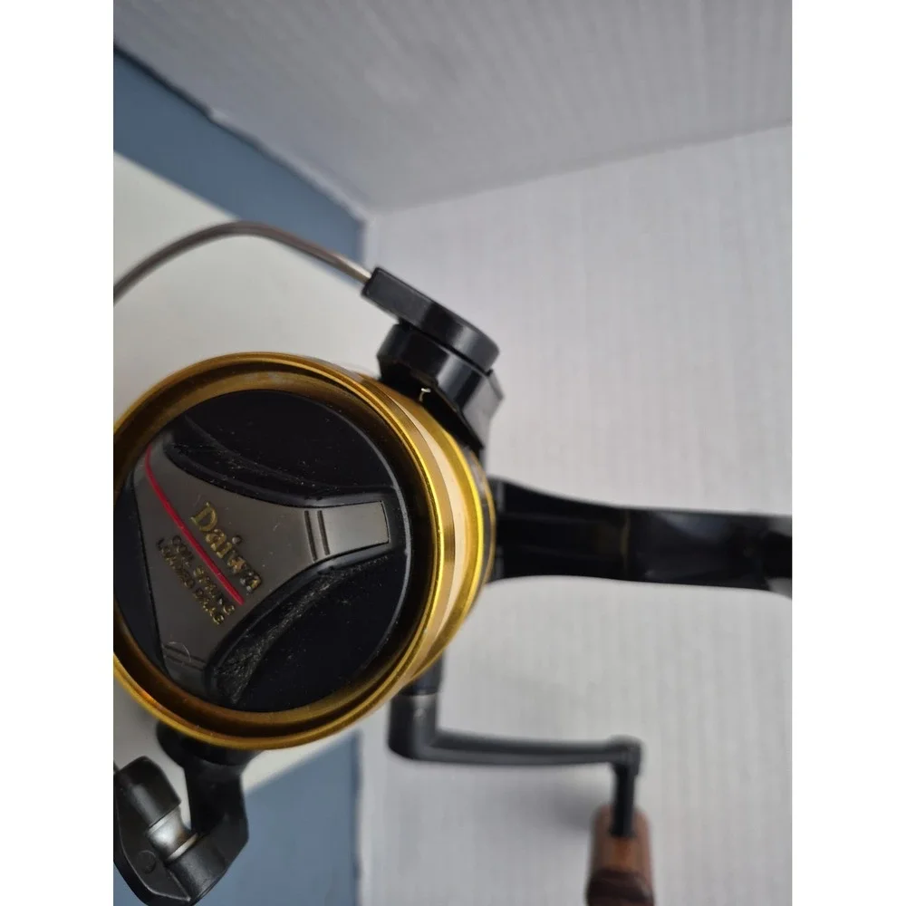 Dàiwa G4000 Fishing Spinning Reel